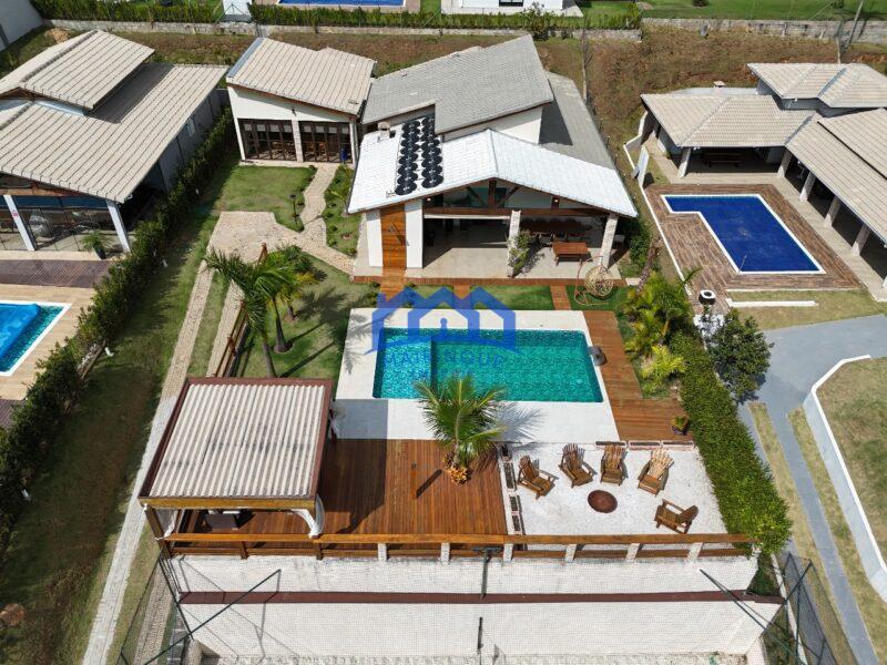 Chácara com 4 quartos e 7 banheiros com 1.000m² à Venda, por R$ 1.200.000 Cód. ch2244