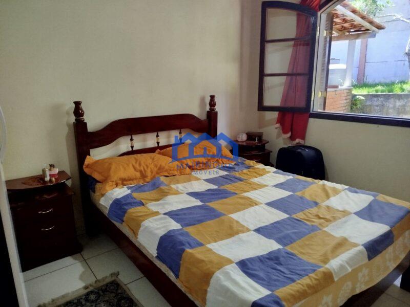 Chácara com 4 quartos e 2 banheiros, 1.450m² à Venda por R$ 650.000,00 Cód. ch2267