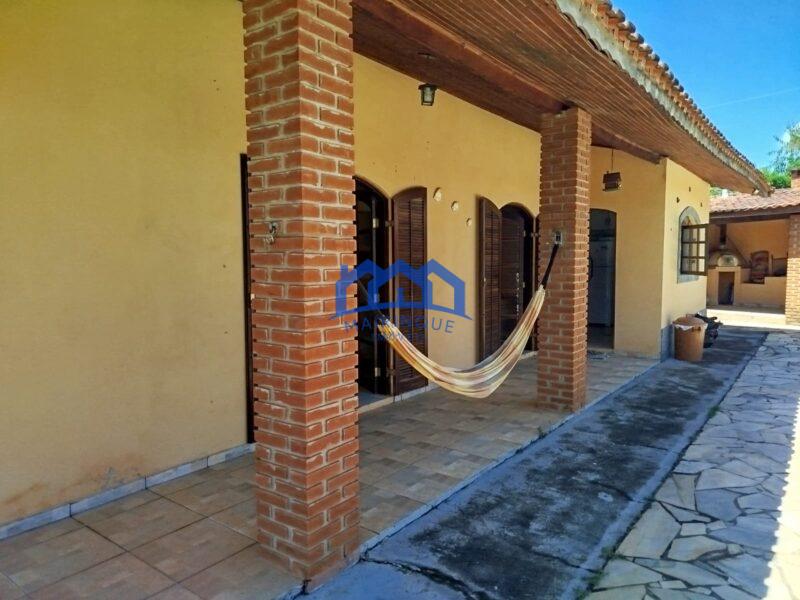 Chácara com 4 quartos e 2 banheiros, 1.450m² à Venda por R$ 650.000,00 Cód. ch2267