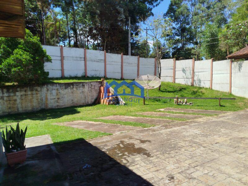 Chácara com 4 quartos e 2 banheiros, 1.450m² à Venda por R$ 650.000,00 Cód. ch2267