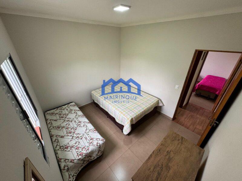 Chacara com 3 quartos e 3 banheiros com 1000 m² à Venda, por R$ 690.000 Cód. ch2239