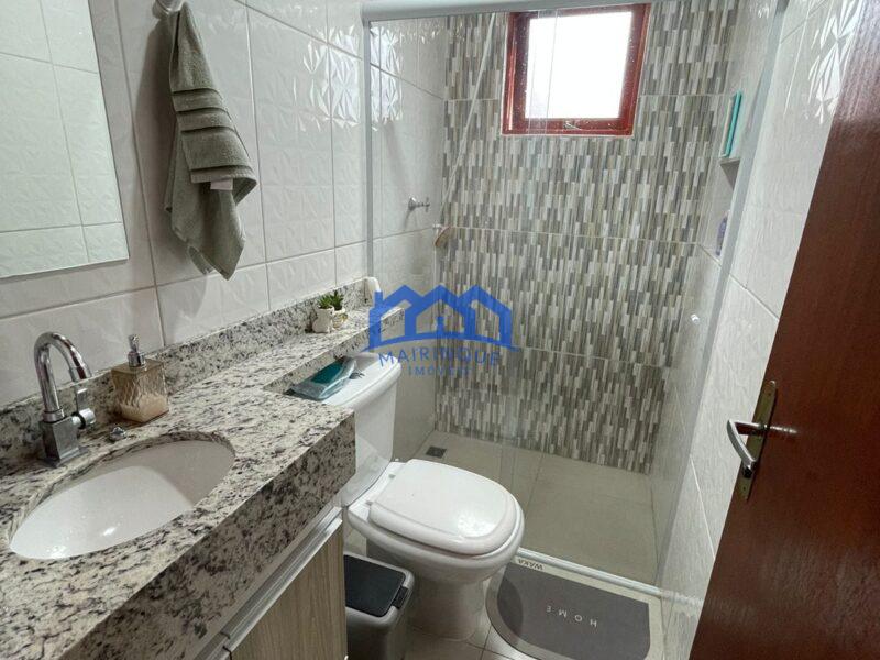 Chalé com 2 quartos e 2 banheiros com 210 m² à Venda, por R$ 500.000 Cód. ch2241