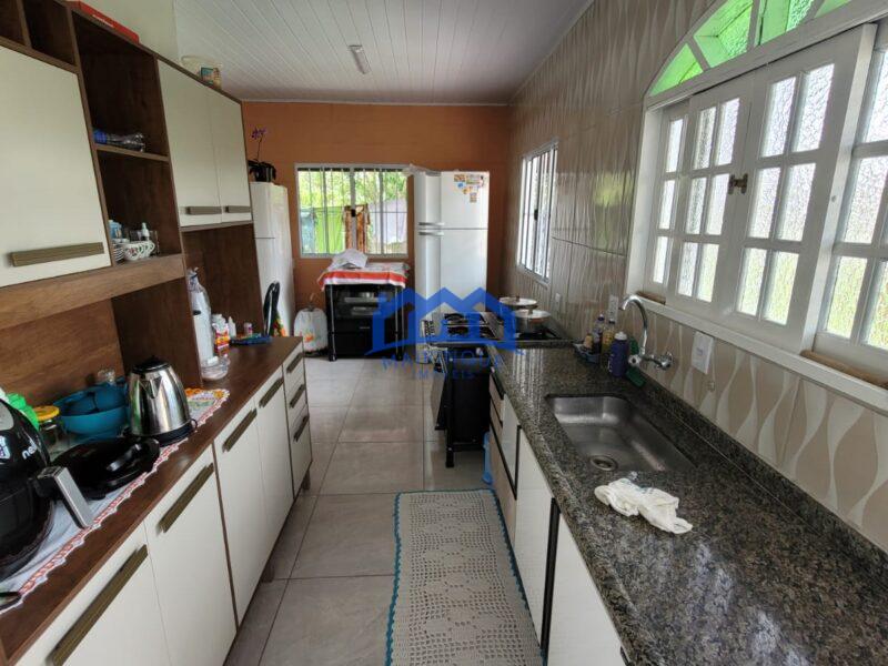 Chacara com 5 quartos e 3 banheiros com 1000 m² à Venda, por R$ 450.000 Cód. ch2240