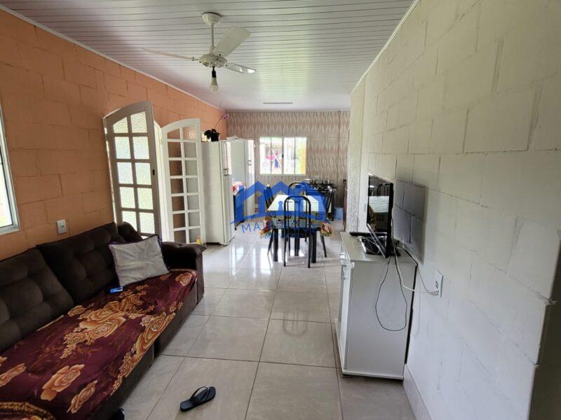 Chacara com 5 quartos e 3 banheiros com 1000 m² à Venda, por R$ 450.000 Cód. ch2240