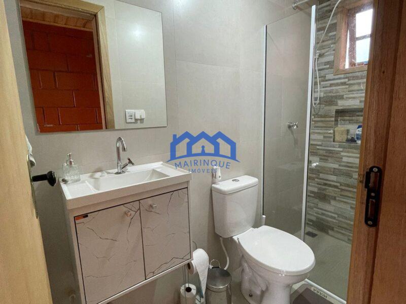 Chalé com 2 quartos e 2 banheiros com 210 m² à Venda, por R$ 500.000 Cód. ch2241