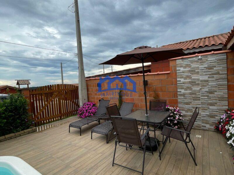 Chalé com 2 quartos e 2 banheiros com 210 m² à Venda, por R$ 500.000 Cód. ch2241