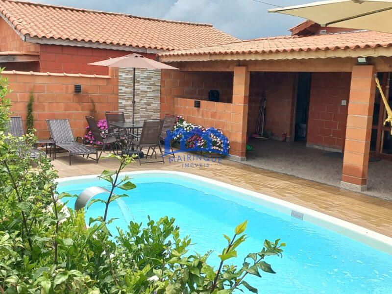 Chalé com 2 quartos e 2 banheiros com 210 m² à Venda, por R$ 500.000 Cód. ch2241