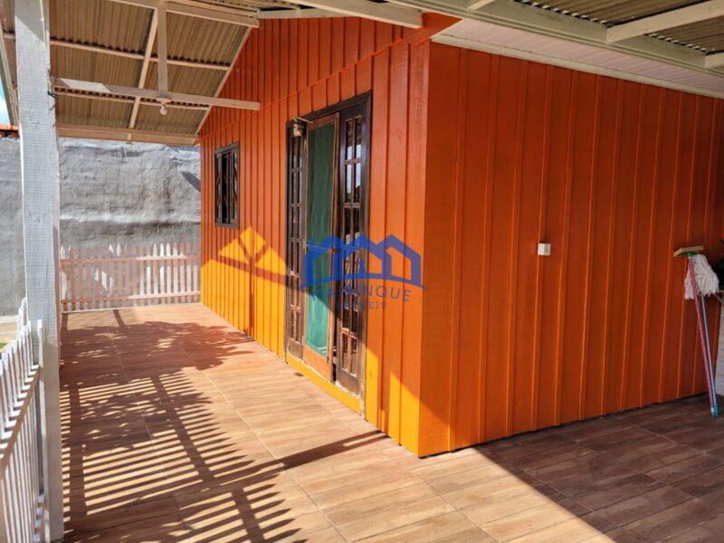 Chacara com 5 quartos e 3 banheiros com 1000 m² à Venda, por R$ 450.000 Cód. ch2240