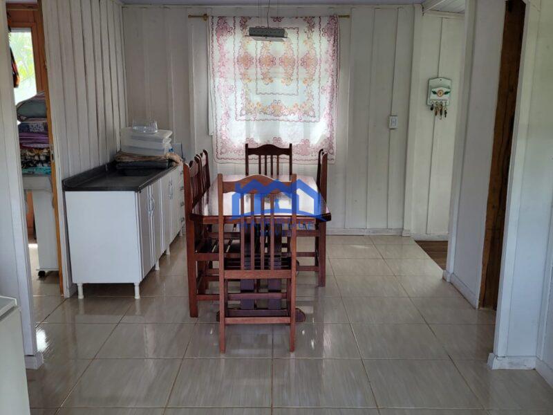 Chacara com 5 quartos e 3 banheiros com 1000 m² à Venda, por R$ 450.000 Cód. ch2240