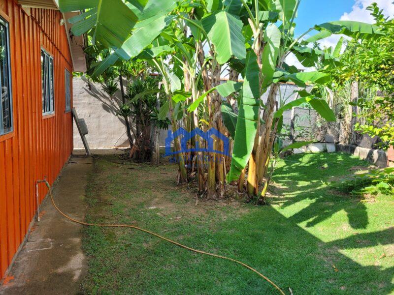 Chacara com 5 quartos e 3 banheiros com 1000 m² à Venda, por R$ 450.000 Cód. ch2240