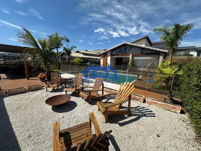Chácara com 4 quartos e 7 banheiros com 1.000m² à Venda, por R$ 1.200.000 Cód. ch2244