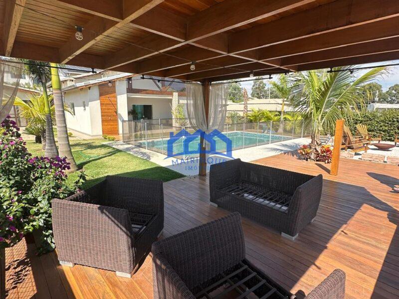 Chácara com 4 quartos e 7 banheiros com 1.000m² à Venda, por R$ 1.200.000 Cód. ch2244