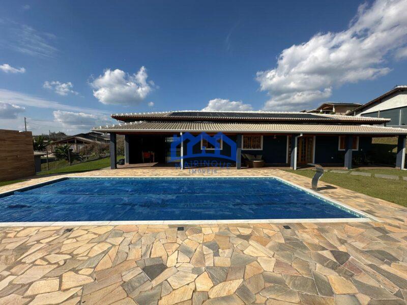 Chácara com 3 quartos e 3 banheiros à Venda, por R$ 1.200.000 Cód. ch2245
