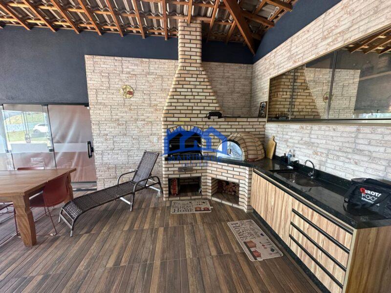 Chácara com 3 quartos e 3 banheiros à Venda, por R$ 1.200.000 Cód. ch2245