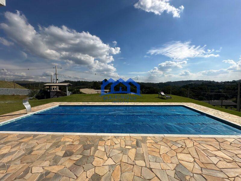 Chácara com 3 quartos e 3 banheiros à Venda, por R$ 1.200.000 Cód. ch2245