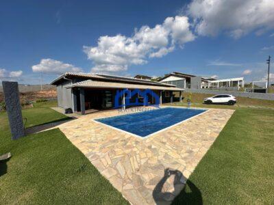 Chácara com 3 quartos e 3 banheiros à Venda, por R$ 1.200.000 Cód. ch2245