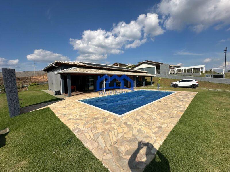 Chácara com 3 quartos e 3 banheiros à Venda, por R$ 1.200.000 Cód. ch2245