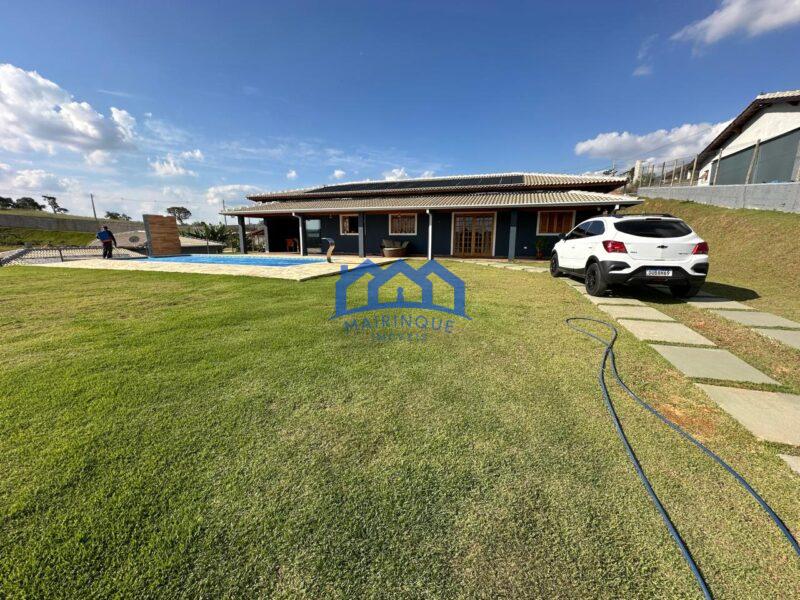 Chácara com 3 quartos e 3 banheiros à Venda, por R$ 1.200.000 Cód. ch2245