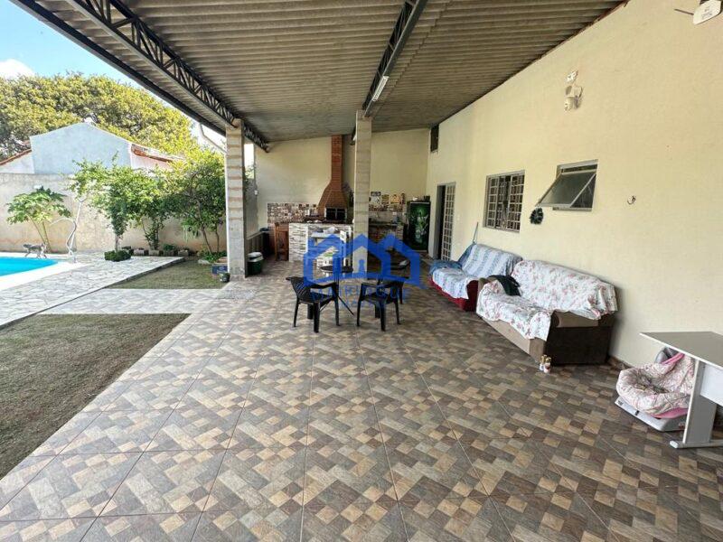 Chácara com 2 quartos e 1 banheiro com 500 m² à Venda, por R$ 350.000 Cód. ch2246