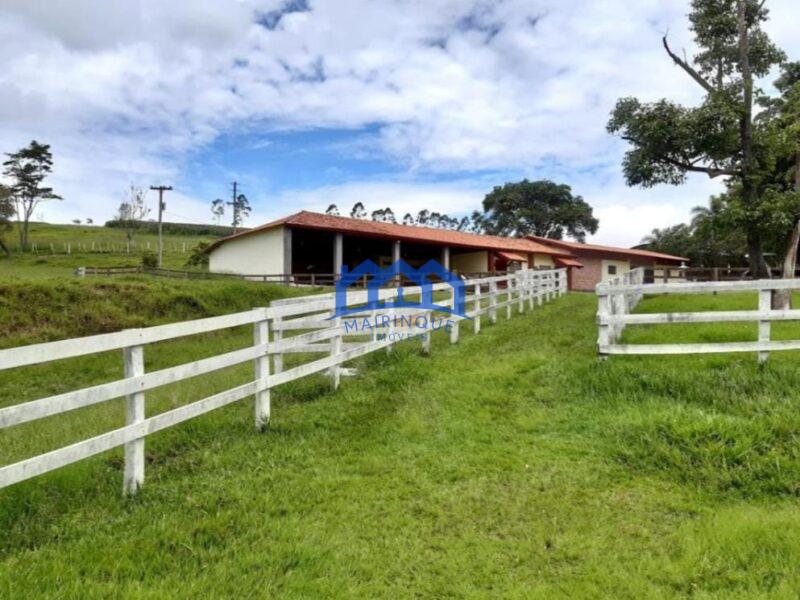 Sitio/Fazenda à Venda, com 53 alqueires por R$ 17.000.000 Cód. ch2251