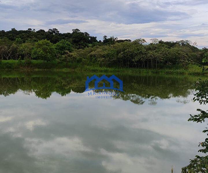 Sitio/Fazenda com 10,33 alqueires à Venda, por R$ 2.300.000 Cód. ch2253