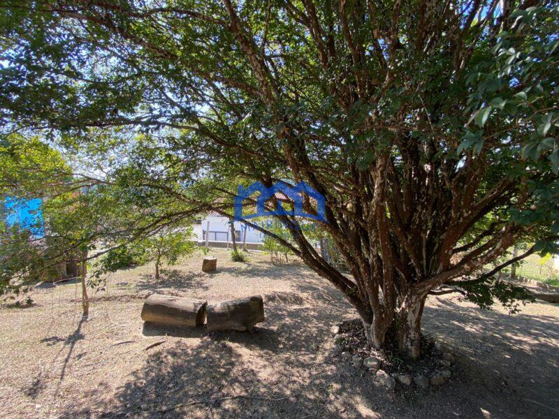 Chácara com 2 quartos e 2 banheiros com 1.000 m² à Venda, por R$ 550.000 Cód. ch2254