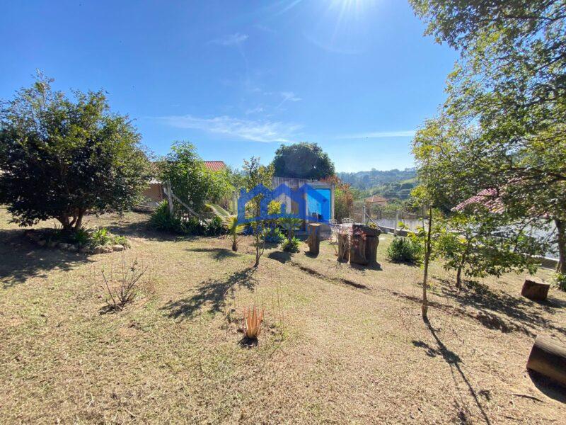 Chácara com 2 quartos e 2 banheiros com 1.000 m² à Venda, por R$ 550.000 Cód. ch2254