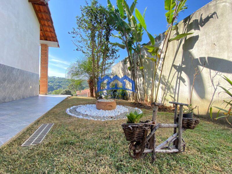 Chácara com 2 quartos e 2 banheiros com 1.000 m² à Venda, por R$ 550.000 Cód. ch2254
