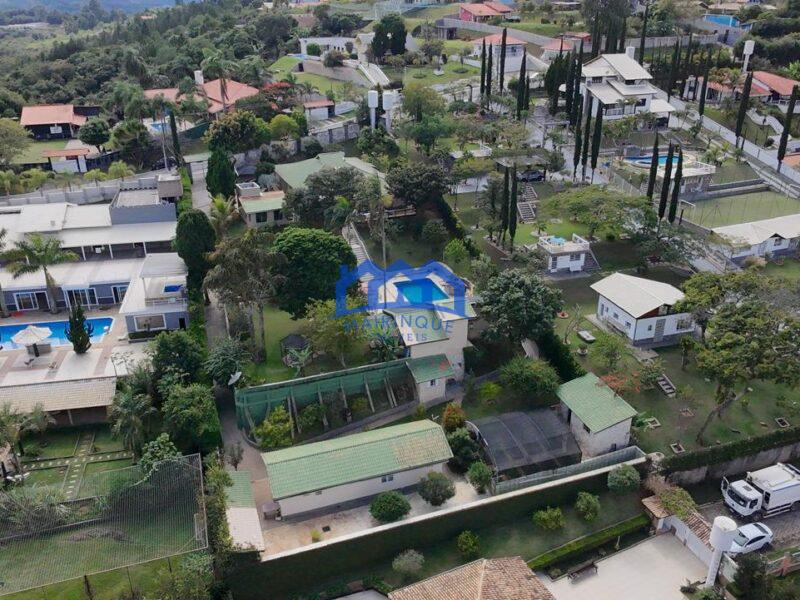 Chácara com 8 quartos e 6 banheiros com 2.600 m² à Venda, por R$ 3.000.000 Cód. ps295