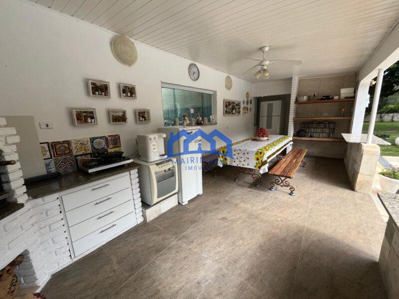 Chácara com 8 quartos e 6 banheiros com 2.600 m² à Venda, por R$ 3.000.000 Cód. ps295