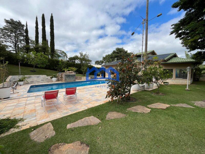 Chácara com 8 quartos e 6 banheiros com 2.600 m² à Venda, por R$ 3.000.000 Cód. ps295