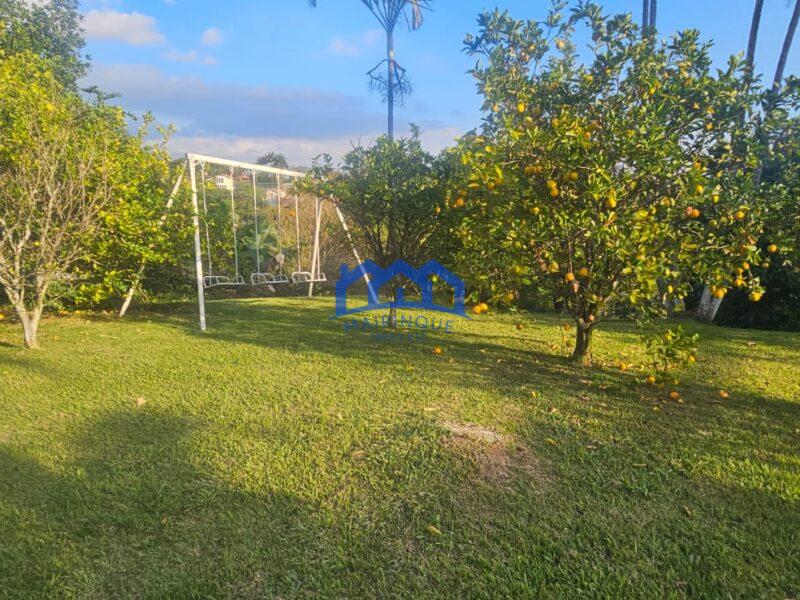 Chácara com 3 quartos e 3 banheiros, 3.600 m² por R$ 1.500.000 Cód. ps296