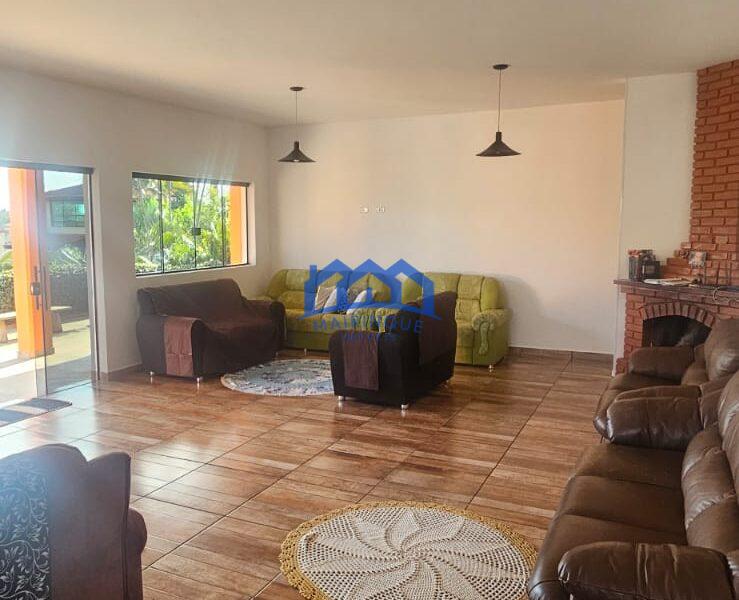Chácara com 3 quartos e 3 banheiros, 3.600 m² por R$ 1.500.000 Cód. ps296