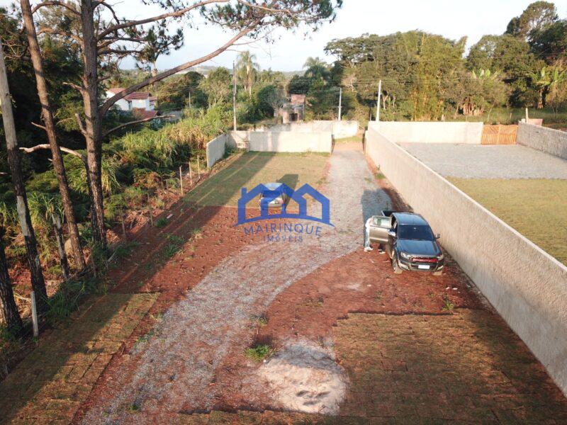 Chácara com 3 quartos e 2 banheiros, 1.250 m² por R$ 590.000 Cód. ch2264