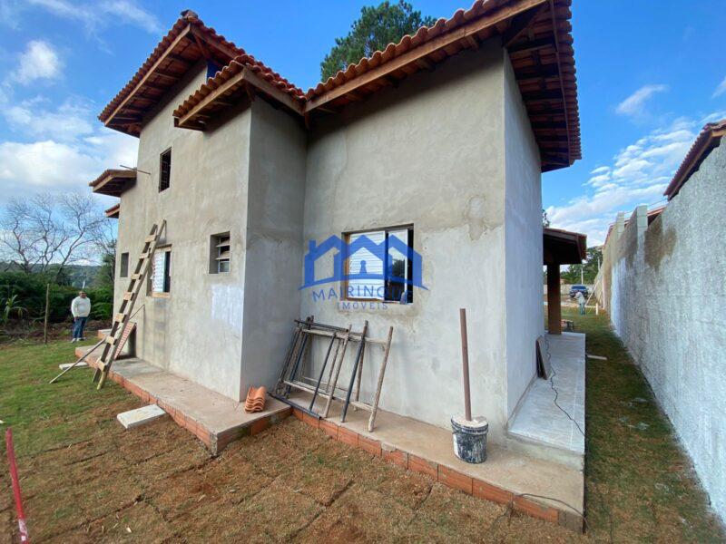 Chácara com 3 quartos e 2 banheiros, 1.250 m² por R$ 590.000 Cód. ch2264