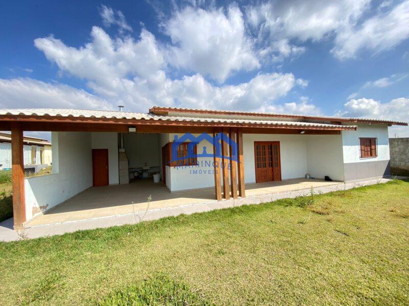 Chácara com 3 quartos e 3 banheiros, 850 m² por R$ 490.000 Cód. ch2265
