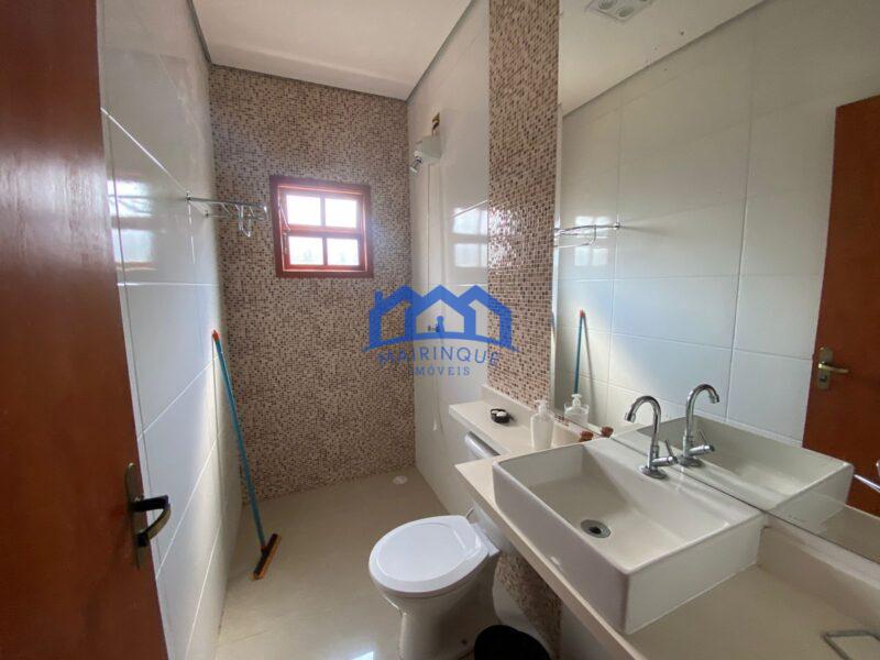 Chácara com 3 quartos e 3 banheiros, 850 m² por R$ 490.000 Cód. ch2265
