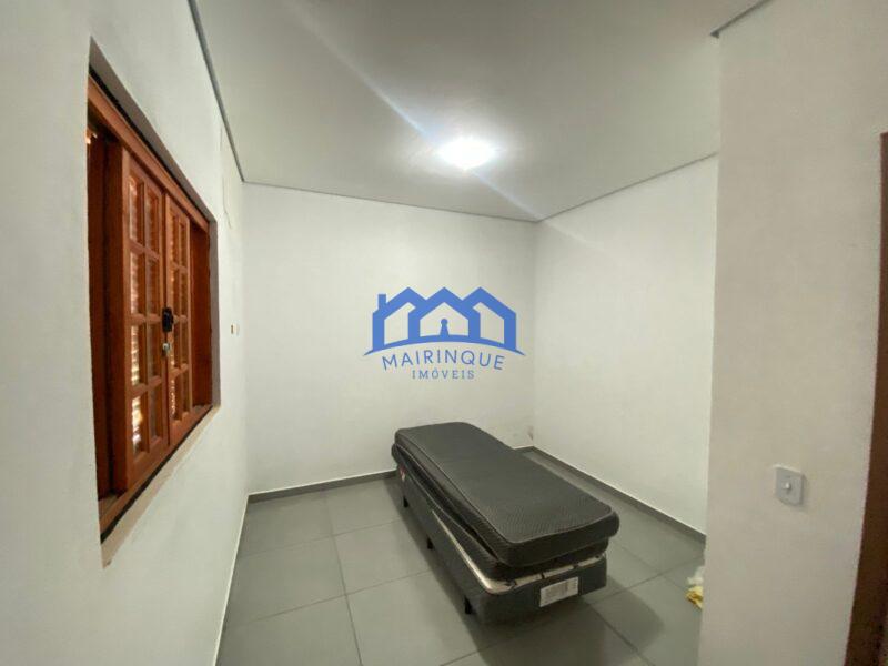 Chácara com 3 quartos e 3 banheiros, 850 m² por R$ 490.000 Cód. ch2265