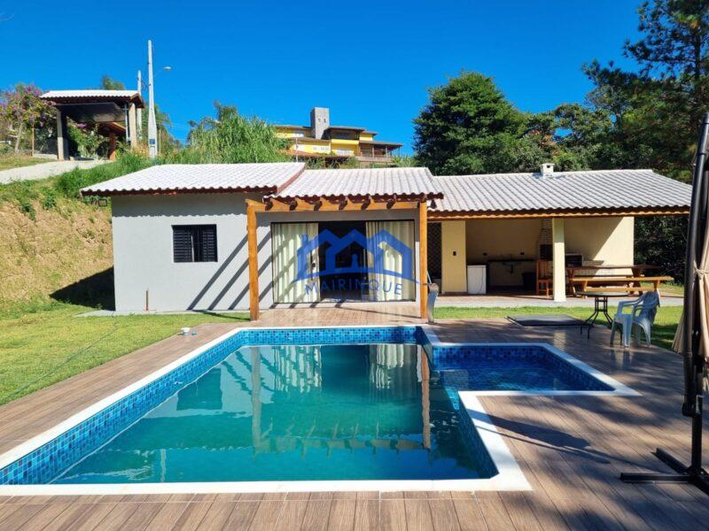 Chácara com 3 quartos e 3 banheiros à Venda, 1.000 m² por R$ 750.000 Cód. ch2268