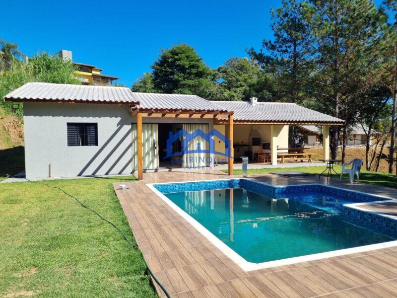 Chácara com 3 quartos e 3 banheiros à Venda, 1.000 m² por R$ 750.000 Cód. ch2268