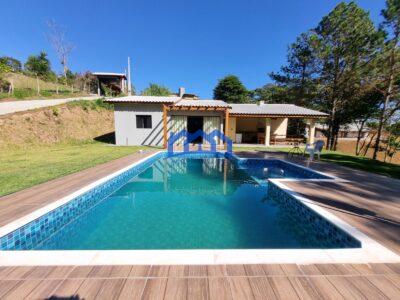 Chácara com 3 quartos e 3 banheiros à Venda, 1.000 m² por R$ 750.000 Cód. ch2268