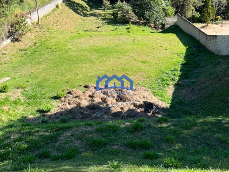 Chácara com 3 quartos e 3 banheiros à Venda, 5.100 m² por R$ 1.600.000 Cód. ch2272