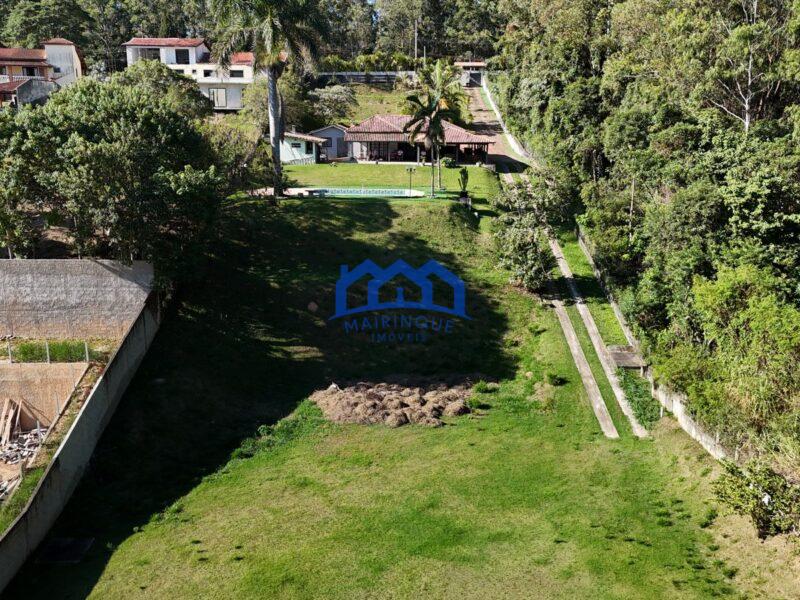 Chácara com 3 quartos e 3 banheiros à Venda, 5.100 m² por R$ 1.600.000 Cód. ch2272