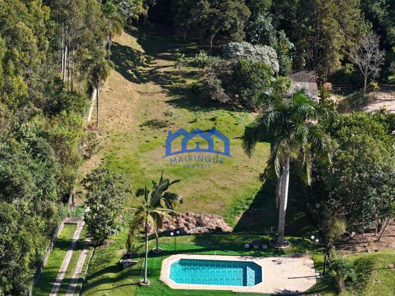 Chácara com 3 quartos e 3 banheiros à Venda, 5.100 m² por R$ 1.600.000 Cód. ch2272