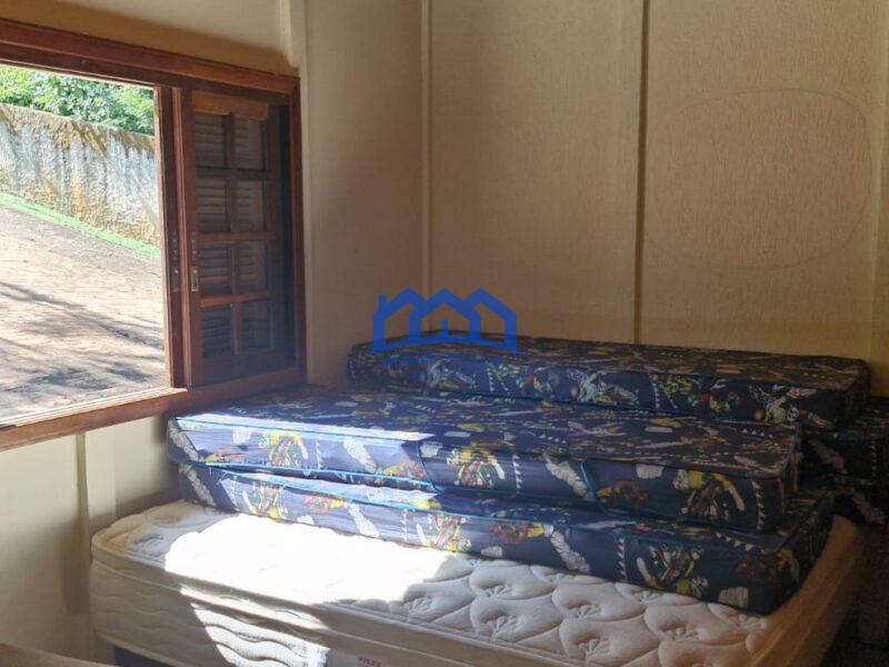 Chácara com 3 quartos e 3 banheiros à Venda, 5.100 m² por R$ 1.600.000 Cód. ch2272