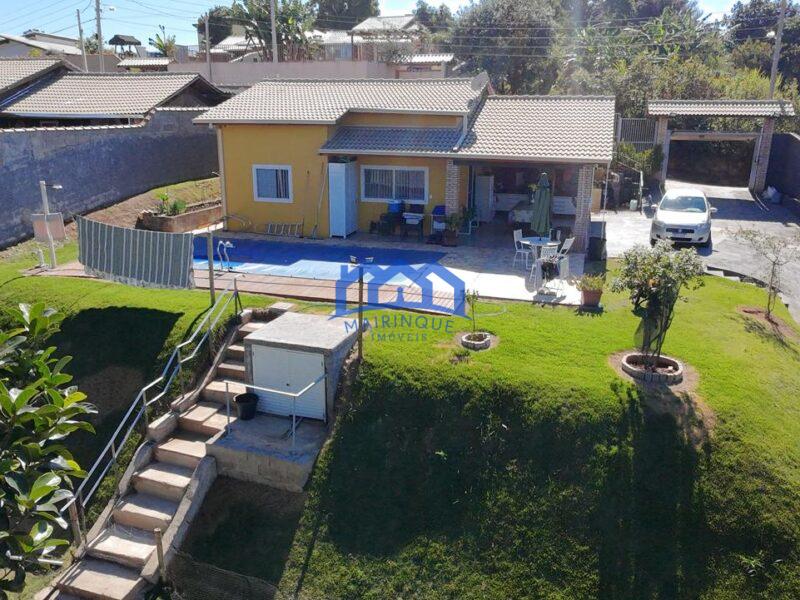 Chácara com 2 quartos e 2 banheiros, 800 m² por R$ 550.000 Cód. ch2273