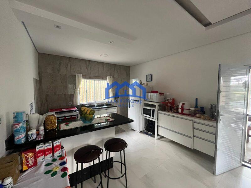 Chácara com 2 quartos e 2 banheiros, 800 m² por R$ 550.000 Cód. ch2273