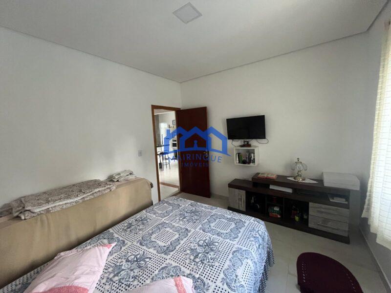 Chácara com 2 quartos e 2 banheiros, 800 m² por R$ 550.000 Cód. ch2273