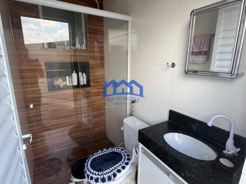 Chácara com 2 quartos e 2 banheiros, 800 m² por R$ 550.000 Cód. ch2273