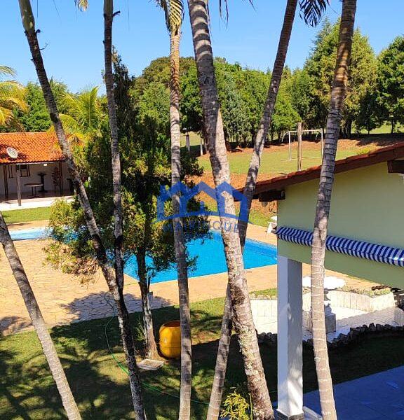 Sitio com 25.000 m² à Venda, por R$ 1.750.000 Cód. ch2274